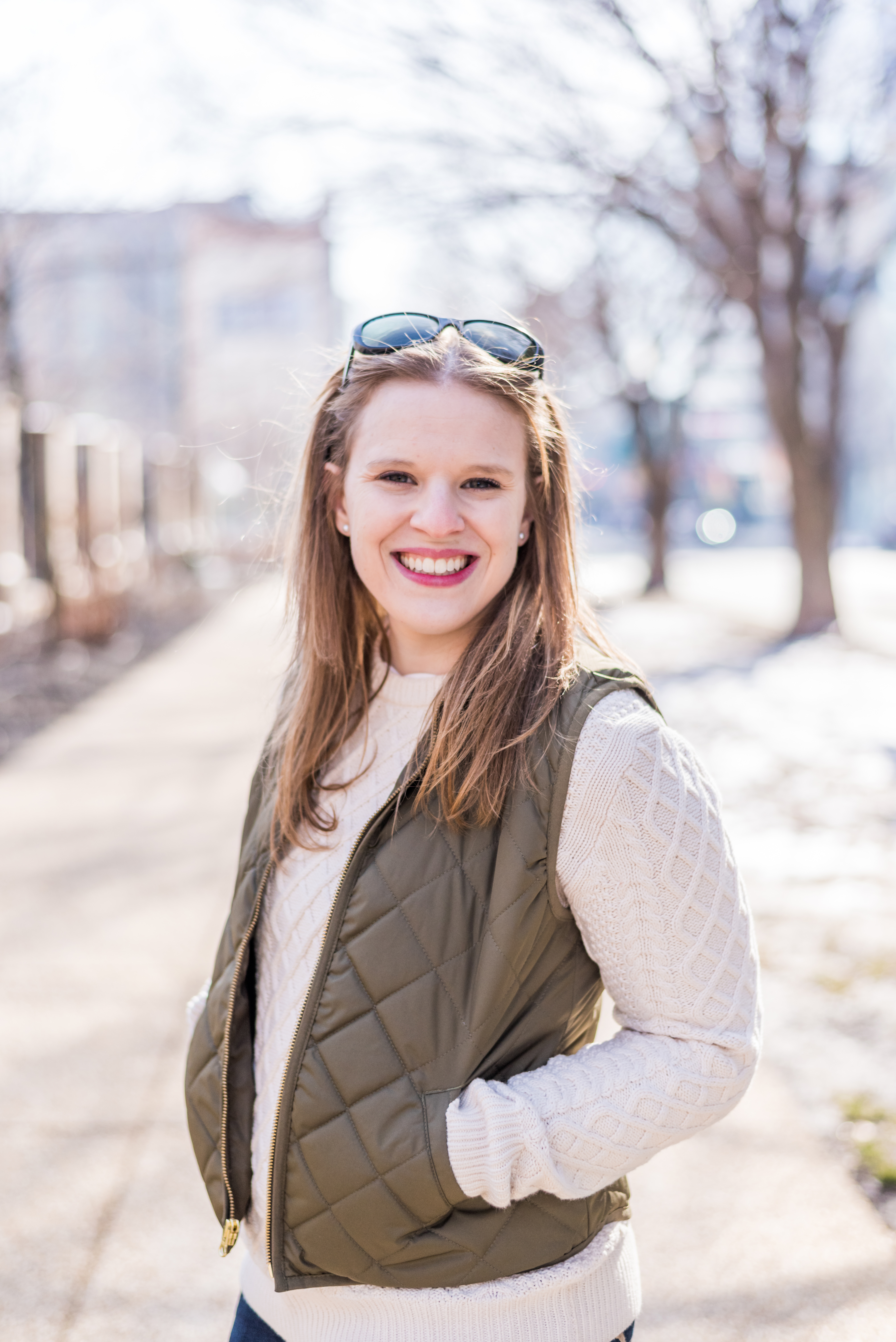 DC woman blogger wearing Old Navy Quilted Vest