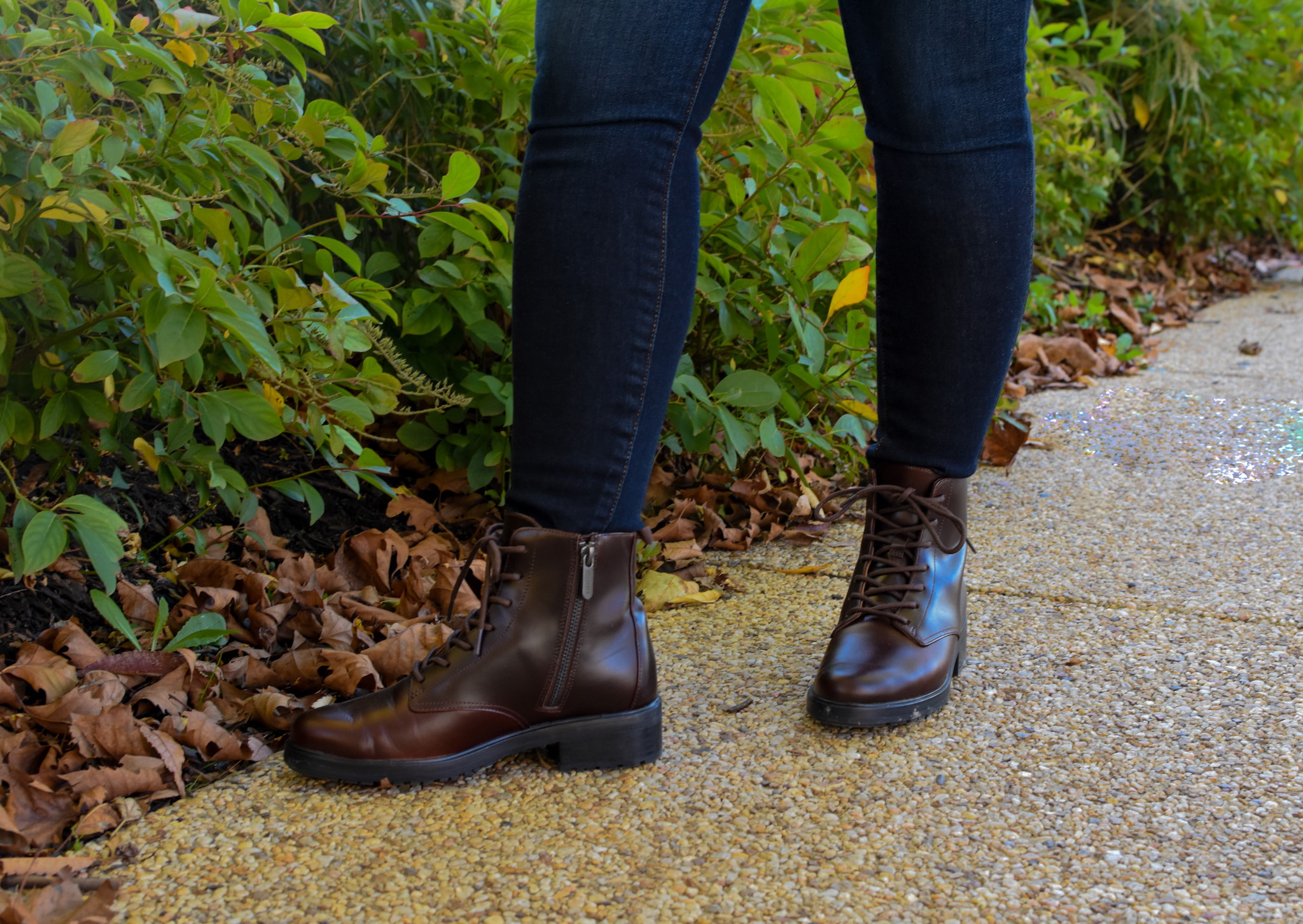 everlane modern utility lace up boot review